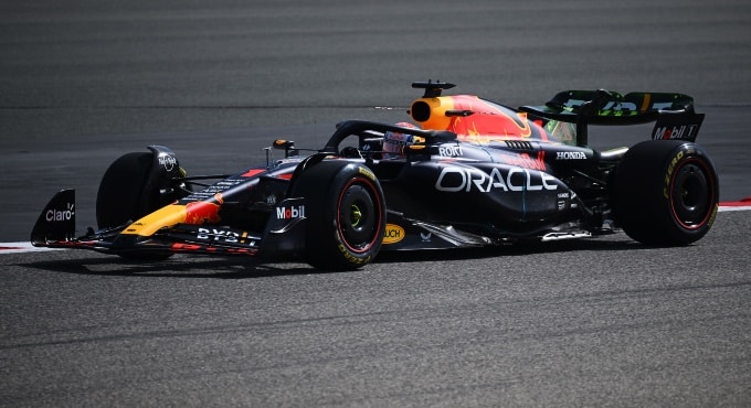 Formule 1 testdagen: Max Verstappen test Red Bull RB19